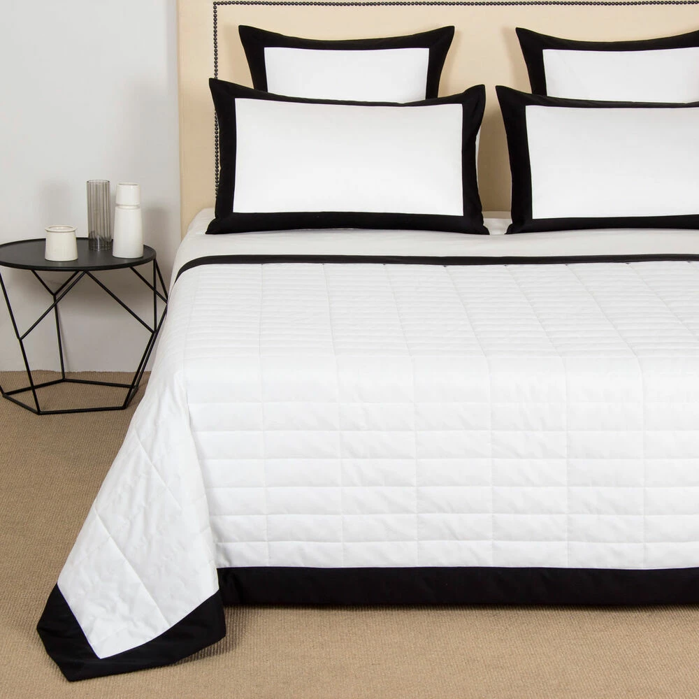 Frette Rectangular Light Quilt 12 Frette Rectangular Light Quilt - Image 10