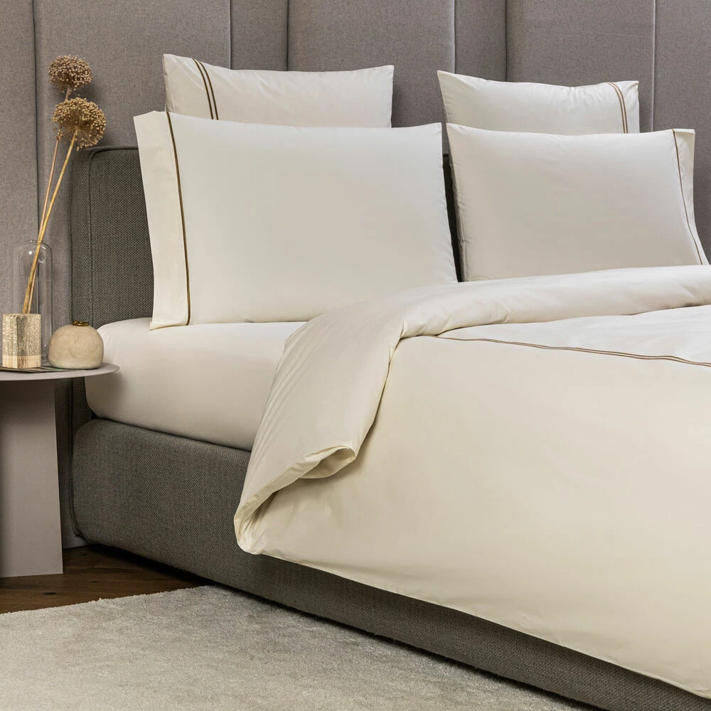 Frette Contemporary Duvet Cover 4 Frette Contemporary Duvet Cover - Image 2